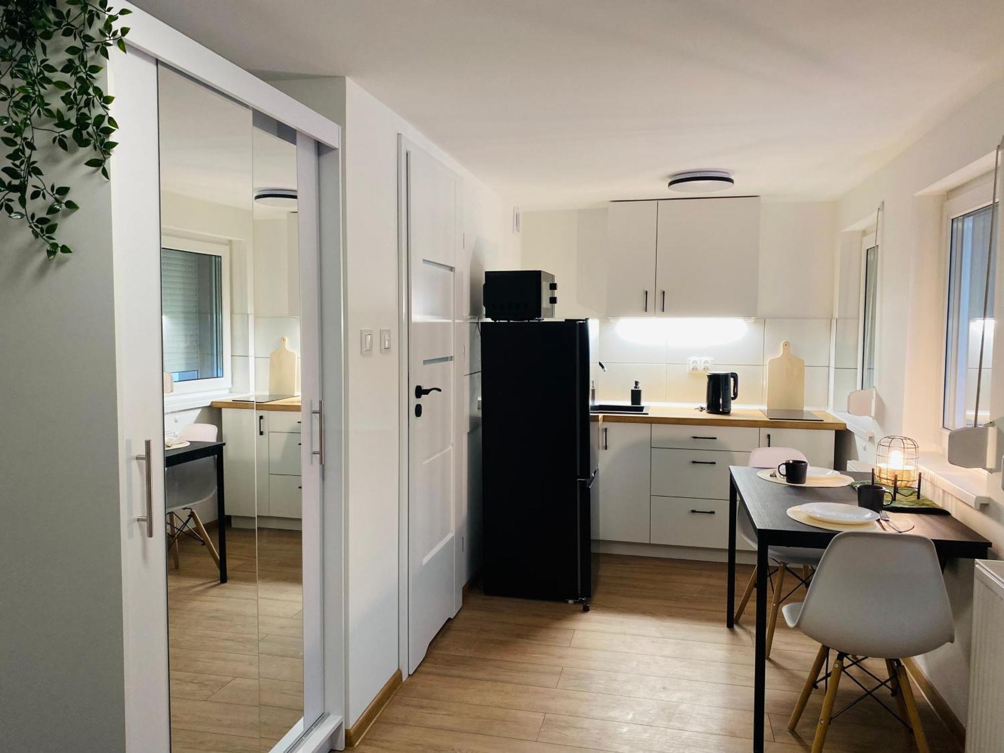 Apartament Goplanska Free Parking Self Check-In 24H Poznan Exterior foto